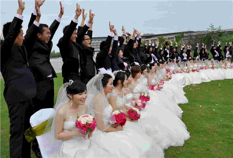 深圳专业婚礼摄影 摄像 婚礼跟妆 会议 讲座摄像